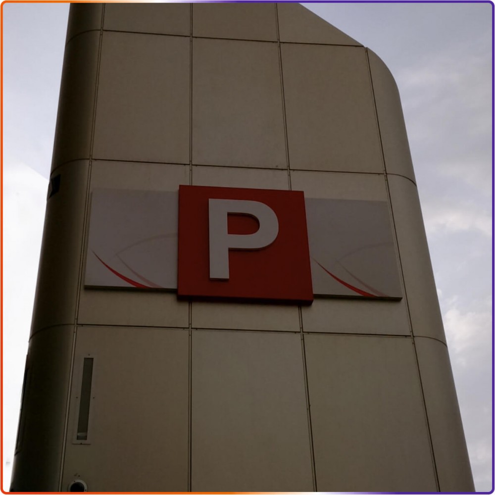 Traffic & Parking Signs